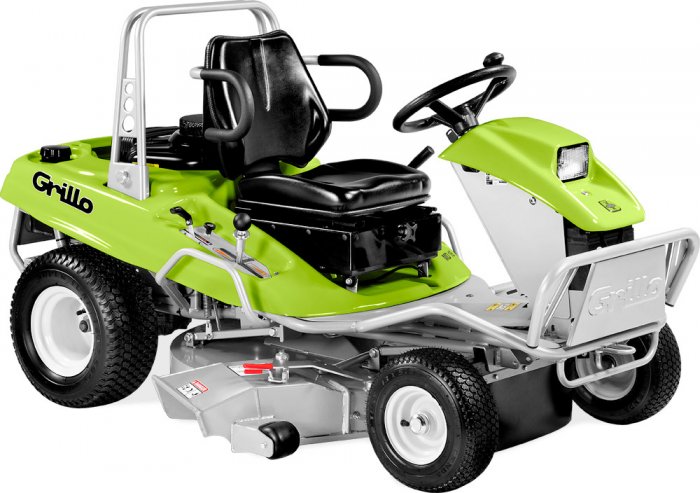 The MD16 is a hydrostatic lawnmower with a dual function cutter deck incorporating a “Quick Shift” lever which allows you change from side discharge to mulch mode whilst remaining comfortably seated. The MD16 is a hydrostatic lawnmower with a dual function cutter deck incorporating a “Quick Shift” lever which allows you change from side discharge to mulch mode whilst remaining comfortably seated.